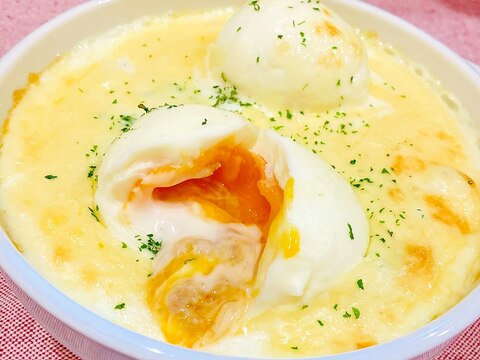 ♦️半熟ゆで卵と鶏ミートソースの親子グラタン